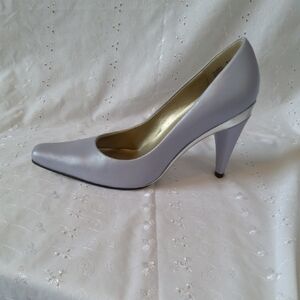 Bellini Toledo Lilic Silver Trim Pumps Heels
